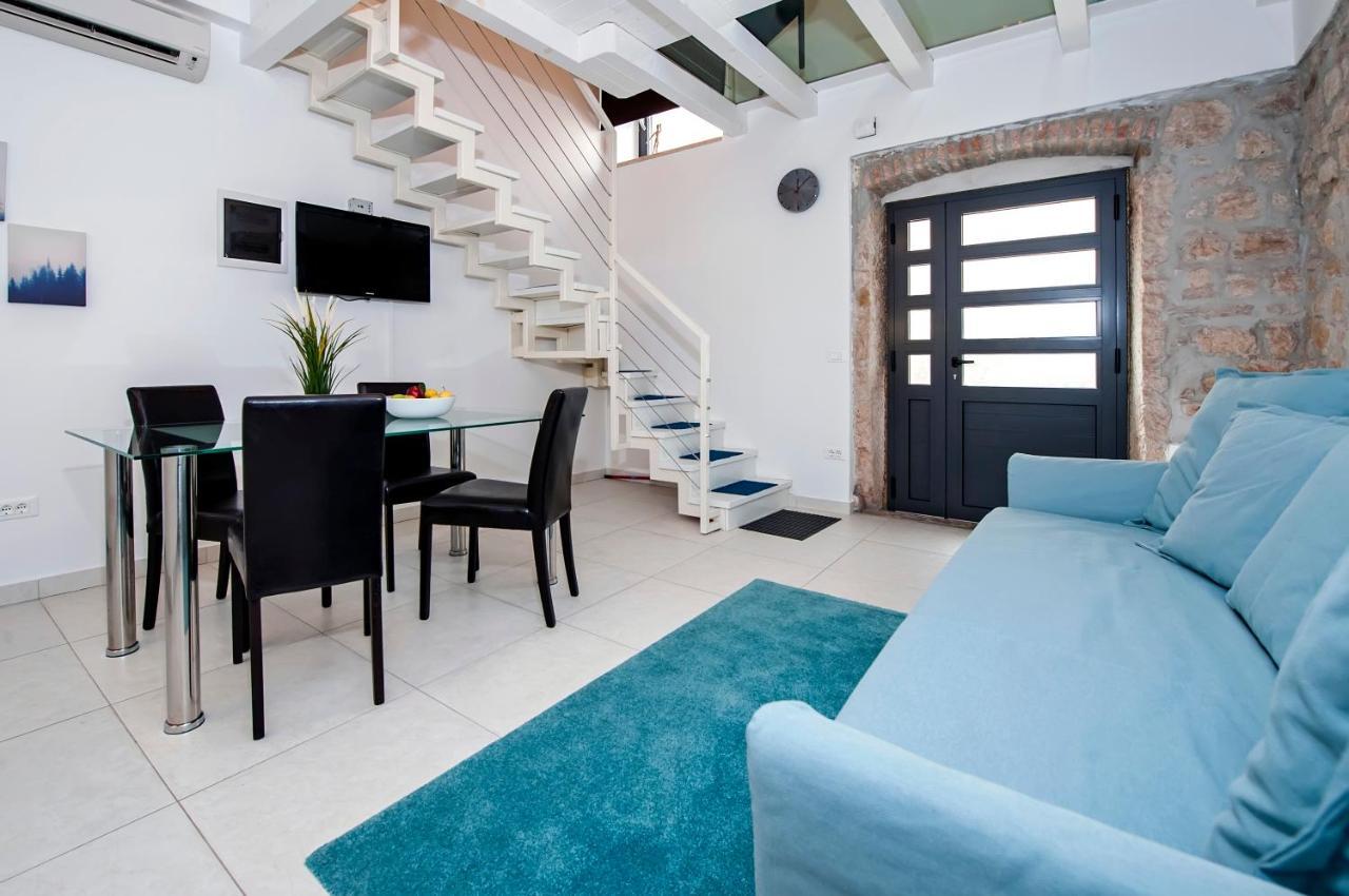 Marcus Home Ρόβινι Εξωτερικό φωτογραφία