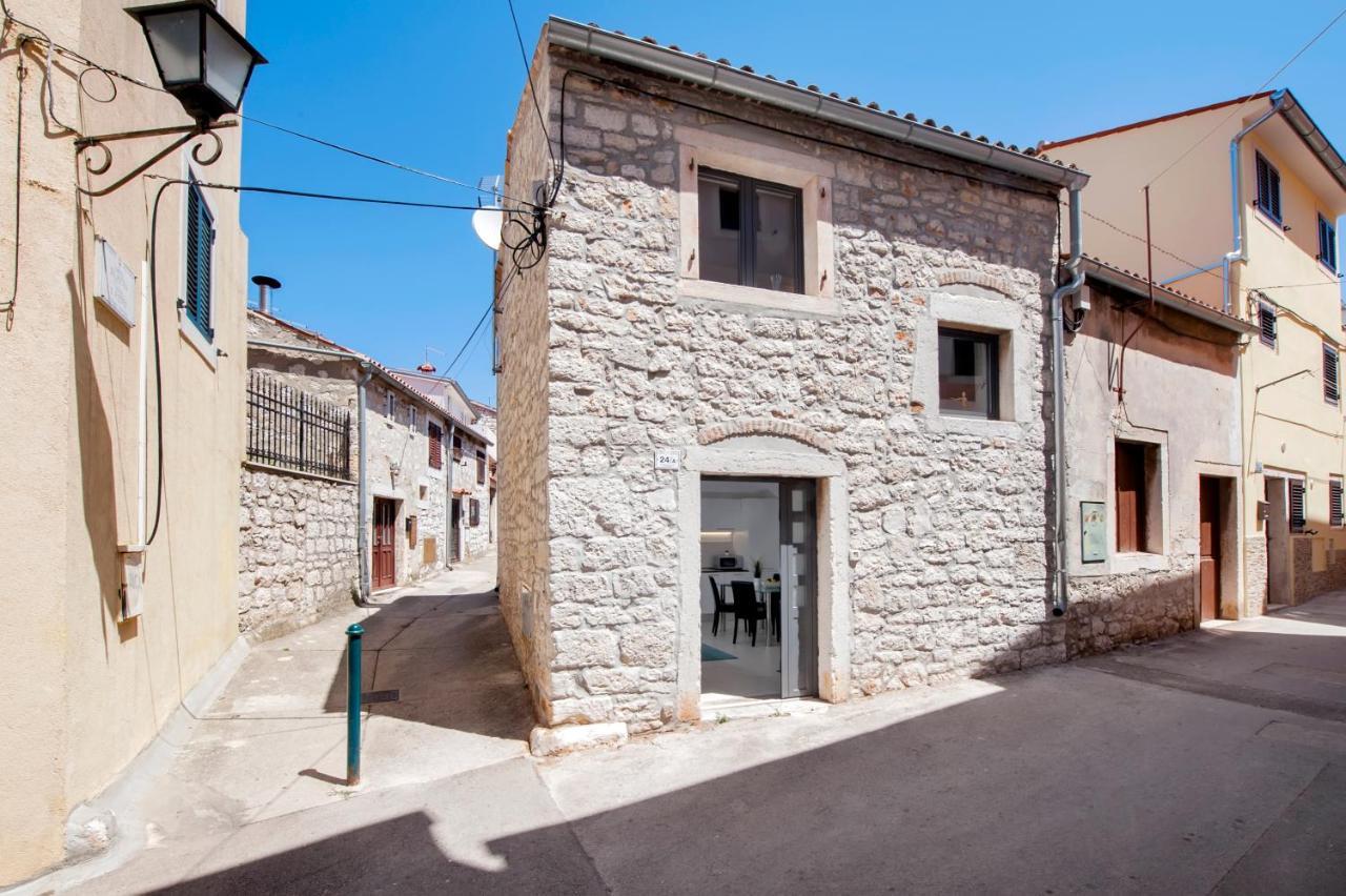 Marcus Home Ρόβινι Εξωτερικό φωτογραφία